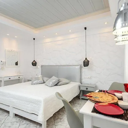 Apartment Evilion